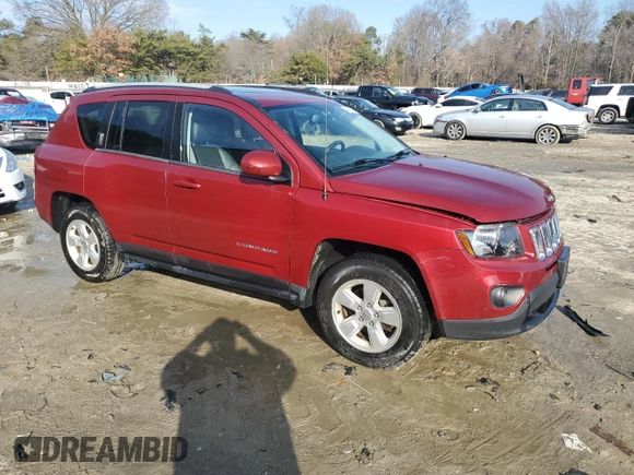 2016 Jeep Compass Latitude with VIN 1C4NJCEB7GD543444, listed as a Copart auction lot 84266844 with 61,564 mi miles and Salvage Title. Bid and sale history available at carsss.com. Image 4.