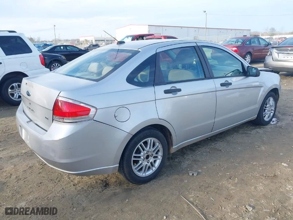 2009 Ford Focus SE with VIN 1FAHP35N39W117365, listed as a IAAI auction lot 41470640 with 229,928 mi miles. Bid and sale history available at carsss.com. Image 4.