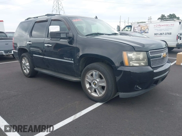2009 Chevrolet Tahoe LTZ z VIN 1GNFK330X9R130028, wystawiony jako IAAI lot #42113713 z przebiegiem 135 631 mil mil oraz . Historia ofert i sprzedaży dostępna na DreamBid. Obrazek 1.