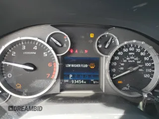 2015 Toyota Tundra Platinum z VIN 5TFAW5F15FX439338, wystawiony jako Copart lot #53471185 z przebiegiem 93 454 mil mil oraz Szkoda całkowita • Salvage title. Historia ofert i sprzedaży dostępna na DreamBid. Obrazek 9.