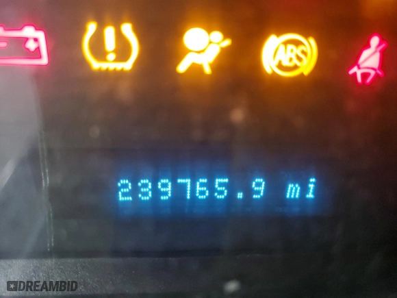 2008 Ford Escape XLT with VIN 1FMCU93Z78KE20978, listed as a Copart auction lot 68753392 with 239,765 mi miles and Non Repairable. Bid and sale history available at carsss.com. Image 8.