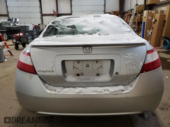 2006 Honda Civic z VIN 2HGFG12306H009144, wystawiony jako Copart lot #44887855 z przebiegiem 284 413 mil mil oraz Szkoda całkowita • Salvage title. Historia ofert i sprzedaży dostępna na DreamBid. Obrazek 6.