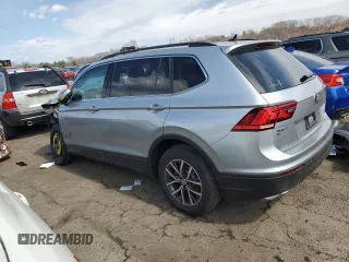 2019 Volkswagen Tiguan SE with VIN 3VV2B7AX9KM121005, listed as a Copart auction lot 50185215 with 60,192 mi miles and Salvage Title. Bid and sale history available at DreamBid. Image 2.