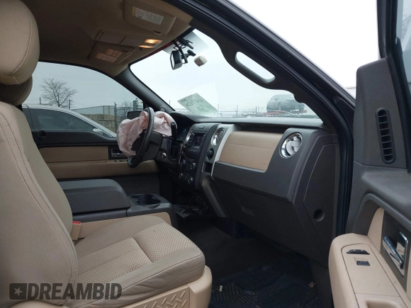 2013 Ford F-150 XL with VIN 1FTFX1CTXDFA65958, listed as a IAAI auction lot 41071126 with 146,919 mi miles. Bid and sale history available at carsss.com. Image 5.