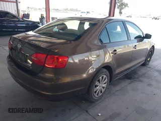 2012 Volkswagen Jetta S with VIN 3VW2K7AJ4CM368067, listed as a IAAI auction lot 42575014 with 322,318 mi miles and . Bid and sale history available at DreamBid. Image 4.