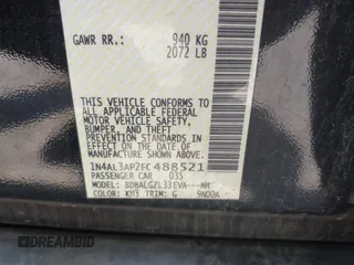 2015 Nissan Altima 2.5 SV with VIN 1N4AL3AP2FC488521, listed as a IAAI auction lot 42156706 with 172,687 mi miles. Bid and sale history available at carsss.com. Image 9.