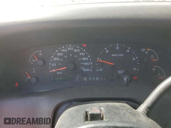 2003 Ford F-250 XL с VIN 1FTNX20L93EA98198, выставлен на аукционе Copart как лот 54366535 с пробегом 210 204 миль миль и Списание • Salvage title. История ставок и продаж доступна на DreamBid. Изображение 9.