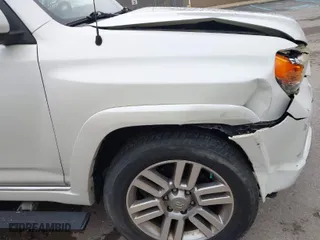 2012 Toyota 4Runner SR5 with VIN JTEBU5JR8C5089567, listed as a IAAI auction lot 42000885 with 90,652 mi miles. Bid and sale history available at carsss.com. Image 18.