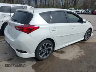 2016 Scion iM z VIN JTNKARJE1GJ503475, wystawiony jako IAAI lot #41933435 z przebiegiem 146 581 mil mil oraz . Historia ofert i sprzedaży dostępna na DreamBid. Obrazek 4.