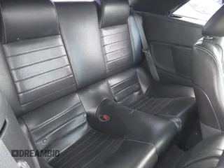 2010 Ford Mustang V6 с VIN 1ZVBP8EN8A5167067, выставлен на аукционе IAAI как лот 42365888 с пробегом 171 500 миль миль и . История ставок и продаж доступна на DreamBid. Изображение 8.