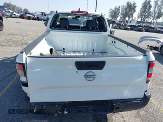 2024 Nissan Frontier S z VIN 1N6ED1CL9RN637505, wystawiony jako IAAI lot #41539688 z przebiegiem 15 924 mil mil oraz . Historia ofert i sprzedaży dostępna na DreamBid. Obrazek 15.