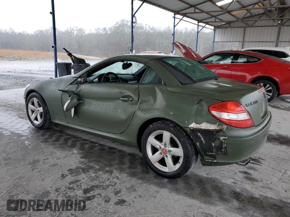 2006 Mercedes-Benz SLK 280 z VIN WDBWK54F66F118722, wystawiony jako Copart lot #42294405 z przebiegiem 180 229 mil mil oraz Szkody całkowita. Historia ofert i sprzedaży dostępna na DreamBid. Obrazek 2.