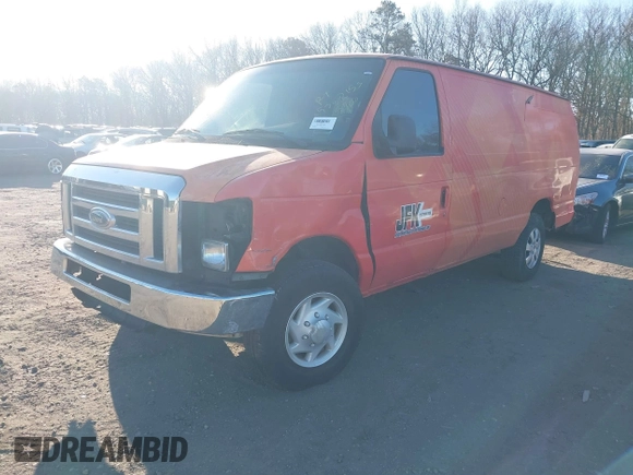 2008 Ford Econoline Cargo Commercial z VIN 1FTSS34L18DA48507, wystawiony jako IAAI lot #41702996 z przebiegiem Nie podano mil oraz . Historia ofert i sprzedaży dostępna na DreamBid. Obrazek 2.