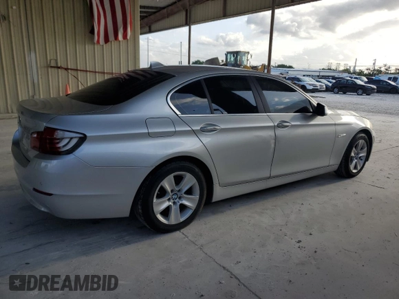 2011 BMW 5 Series 528i with VIN WBAFR1C50BC743740, listed as a Copart auction lot 50925205 with Not Provided miles and Clean Title. Bid and sale history available at carsss.com. Image 3.