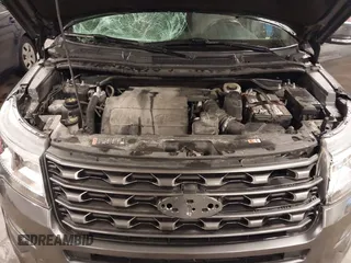 2017 Ford Explorer XLT with VIN 1FM5K8D86HGA22842, listed as a IAAI auction lot 41979924 with 103,486 mi miles and . Bid and sale history available at carsss.com. Image 10.