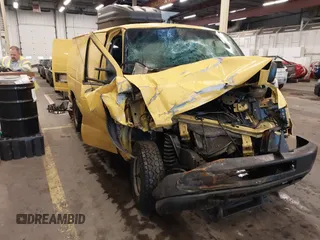 2008 Ford Econoline Cargo Commercial с VIN 1FTNE24W38DB19229, выставлен на аукционе IAAI как лот 41074786 с пробегом Не указан миль и . История ставок и продаж доступна на DreamBid. Изображение 1.