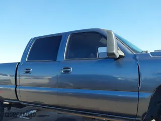 2007 Chevrolet Silverado 2500HD Classic LT3 with VIN 1GCHK23D97F183638, listed as a IAAI auction lot 41299493 with 238,146 mi miles. Bid and sale history available at carsss.com. Image 14.