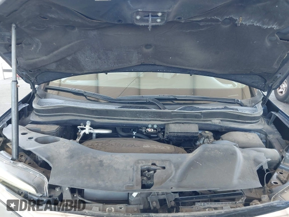 2019 Honda Pilot Touring 8-Passenger z VIN 5FNYF5H97KB013530, wystawiony jako IAAI lot #42403449 z przebiegiem 90 557 mil mil oraz . Historia ofert i sprzedaży dostępna na DreamBid. Obrazek 10.