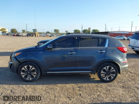 2013 Kia Sportage SX with VIN KNDPCCA60D7447693, listed as a IAAI auction lot 42025038 with Not Provided miles and . Bid and sale history available at carsss.com. Image 14.
