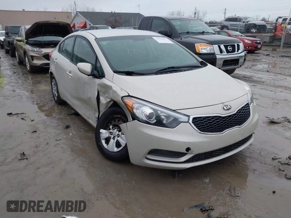 2015 Kia Forte LX with VIN KNAFK4A66F5291465, listed as a IAAI auction lot 41515671 with 102,032 mi miles. Bid and sale history available at carsss.com. Image 1.