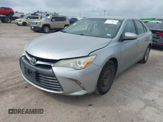 2015 Toyota Camry XLE z VIN 4T4BF1FK3FR481404, wystawiony jako IAAI lot #42131671 z przebiegiem 108 408 mil mil oraz . Historia ofert i sprzedaży dostępna na DreamBid. Obrazek 17.