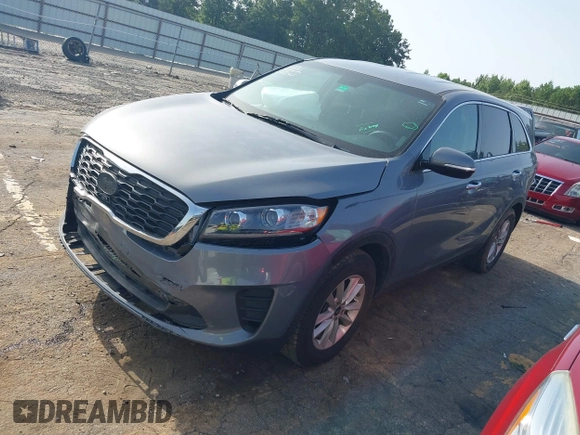 2020 Kia Sorento L with VIN 5XYPG4A33LG701186, listed as a IAAI auction lot 39941893 with 190,765 mi miles. Bid and sale history available at carsss.com. Image 2.