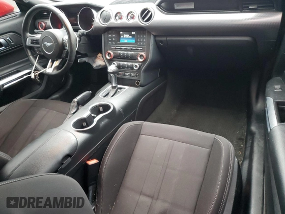 2018 Ford Mustang EcoBoost z VIN 1FA6P8TH7J5160800, wystawiony jako Copart lot #84104374 z przebiegiem 41 983 mil mil oraz Nie do naprawy • Non repairable. Historia ofert i sprzedaży dostępna na DreamBid. Obrazek 8.