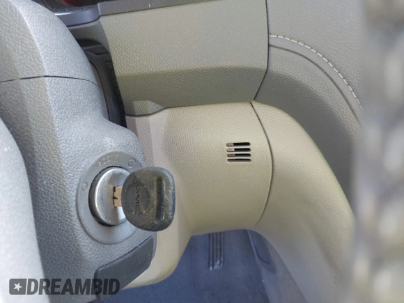 2013 GMC Acadia SLE with VIN 1GKKRPKD1DJ155054, listed as a IAAI auction lot 41608474 with 180,648 mi miles and . Bid and sale history available at DreamBid. Image 11.