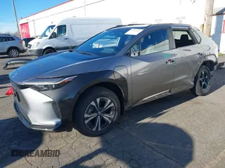 2024 Toyota bZ4X XLE with VIN JTMABACA6RA075432, listed as a IAAI auction lot 41291053 with 1,860 mi miles. Bid and sale history available at carsss.com. Image 2.