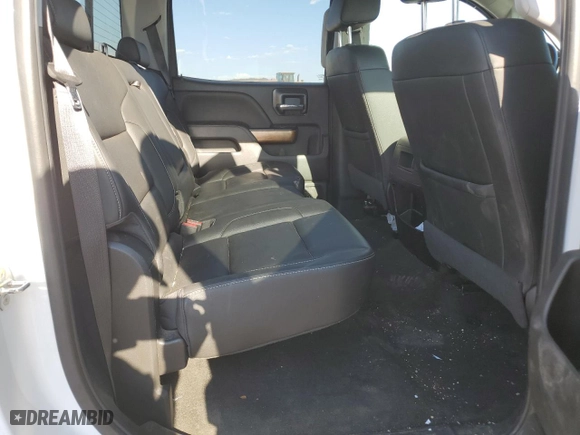 2018 Chevrolet Silverado 3500HD LTZ with VIN 1GC4K0CY6JF194092, listed as a Copart auction lot 70460254 with 152,235 mi miles and Salvage Title. Bid and sale history available at carsss.com. Image 11.
