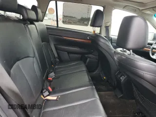 2014 Subaru Outback Limited z VIN 4S4BRBLC3E3323492, wystawiony jako Copart lot #61938235 z przebiegiem 173 738 mil mil oraz Szkoda całkowita • Salvage title. Historia ofert i sprzedaży dostępna na DreamBid. Obrazek 11.
