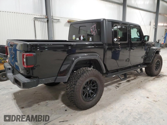 2024 Jeep Gladiator Sport z VIN 1C6HJTAG2RL103503, wystawiony jako Copart lot #82096704 z przebiegiem Nie podano mil oraz Szkoda całkowita • Salvage title. Historia ofert i sprzedaży dostępna na DreamBid. Obrazek 3.