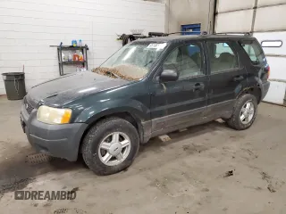 2003 Ford Escape XLS Popular with VIN 1FMYU92103KA03082, listed as a Copart auction lot 85186524 with 216,071 mi miles and Clean Title. Bid and sale history available at carsss.com. Image 1.