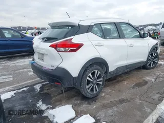 2019 Nissan Kicks S with VIN 3N1CP5CU0KL542096, listed as a IAAI auction lot 41390268 with 115,861 mi miles and . Bid and sale history available at carsss.com. Image 4.