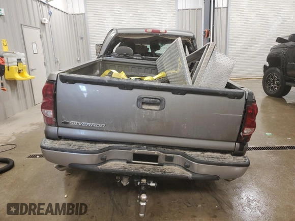 2006 Chevrolet Silverado 1500 LT2 with VIN 1GCEK19B26Z299795, listed as a Copart auction lot 42619785 with Not Provided miles and Clean Title. Bid and sale history available at DreamBid. Image 6.