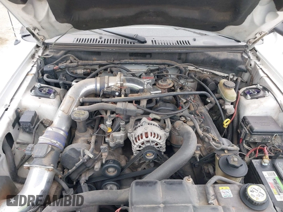 2001 Ford Mustang GT Deluxe with VIN 1FAFP45XX1F257092, listed as a IAAI auction lot 41624352 with 150,131 mi miles. Bid and sale history available at carsss.com. Image 10.