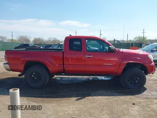 2014 Toyota Tacoma with VIN 5TFUU4EN7EX084785, listed as a IAAI auction lot 41879329 with 133,216 mi miles and . Bid and sale history available at DreamBid. Image 13.