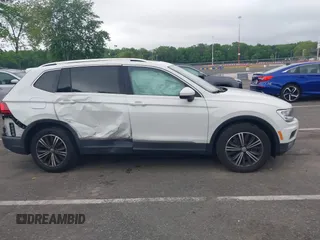 2018 Volkswagen Tiguan SEL with VIN 3VV2B7AX4JM012840, listed as a IAAI auction lot 42263511 with 105,510 mi miles and . Bid and sale history available at DreamBid. Image 13.