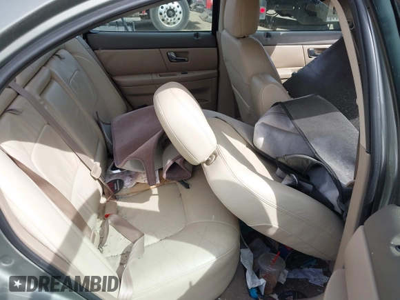 2001 Mercury Sable LS Premium with VIN 1MEFM55S71G632734, listed as a IAAI auction lot 42011855 with 211,402 mi miles and . Bid and sale history available at DreamBid. Image 8.