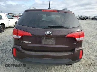 2015 Kia Sorento LX with VIN 5XYKTDA79FG601302, listed as a Copart auction lot 54741975 with 161,713 mi miles and Clean Title. Bid and sale history available at carsss.com. Image 6.