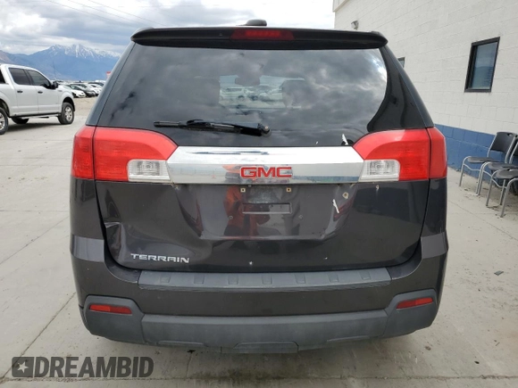 2014 GMC Terrain SLE z VIN 2GKALMEK3E6244161, wystawiony jako Copart lot #57856015 z przebiegiem 127 545 mil mil oraz Szkoda całkowita • Salvage title. Historia ofert i sprzedaży dostępna na DreamBid. Obrazek 6.