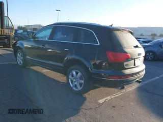 2015 Audi Q7 3.0T Premium with VIN WA1CGAFE7FD033123, listed as a IAAI auction lot 41376164 with 96,787 mi miles. Bid and sale history available at carsss.com. Image 3.