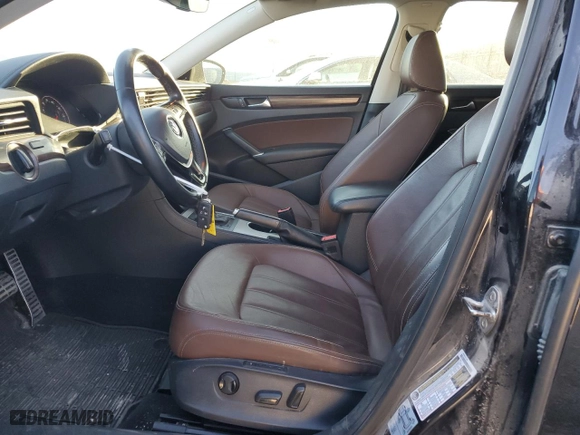 2020 Volkswagen Passat 2.0T SEL with VIN 1VWCA7A30LC019398, listed as a Copart auction lot 43350555 with 139,382 mi miles and Salvage Title. Bid and sale history available at carsss.com. Image 7.