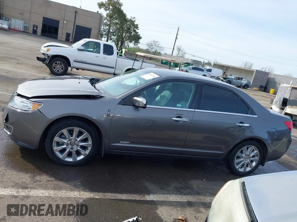 2011 Lincoln MKZ Hybrid with VIN 3LNDL2L39BR775289, listed as a IAAI auction lot 41834998 with 131,985 mi miles. Bid and sale history available at carsss.com. Image 14.