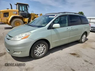 2010 Toyota Sienna XLE z VIN 5TDYK4CC1AS298356, wystawiony jako Copart lot #58623995 z przebiegiem 161 430 mil mil oraz Czysty tytuł • Clean title. Historia ofert i sprzedaży dostępna na DreamBid. Obrazek 1.