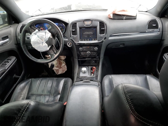 2020 Chrysler 300 S with VIN 2C3CCAGG4LH131580, listed as a Copart auction lot 42035725 with 70,741 mi miles and Salvage Title. Bid and sale history available at DreamBid. Image 8.