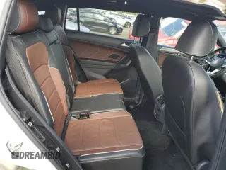 2023 Volkswagen Tiguan SEL R-Line z VIN 3VV4B7AX8PM040917, wystawiony jako Copart lot #84402084 z przebiegiem 6 905 mil mil oraz Szkoda całkowita • Salvage title. Historia ofert i sprzedaży dostępna na DreamBid. Obrazek 11.