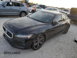 2020 Volvo S60 R-Design with VIN 7JR102FM3LG072611, listed as a Copart auction lot 76905744 with 0 mi miles and Non Repairable. Bid and sale history available at carsss.com. Image 1.