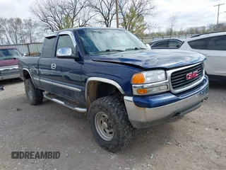 2002 GMC Sierra 1500 SLE with VIN 2GTEK19T121187288, listed as a IAAI auction lot 41917951 with 138,383 mi miles and . Bid and sale history available at DreamBid. Image 1.