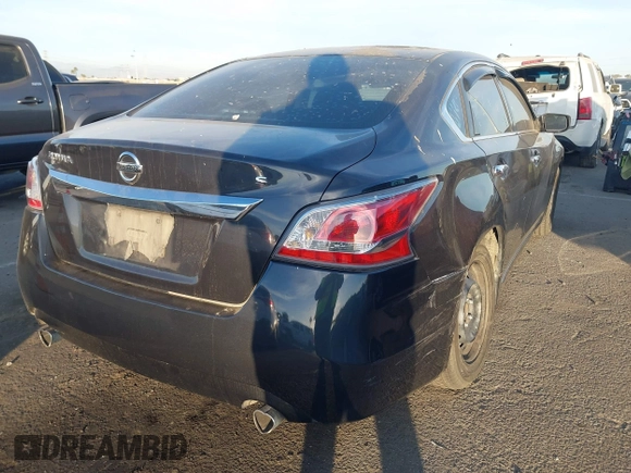 2015 Nissan Altima 2.5 S with VIN 1N4AL3AP3FC294757, listed as a IAAI auction lot 41417187 with 110,210 mi miles. Bid and sale history available at carsss.com. Image 4.